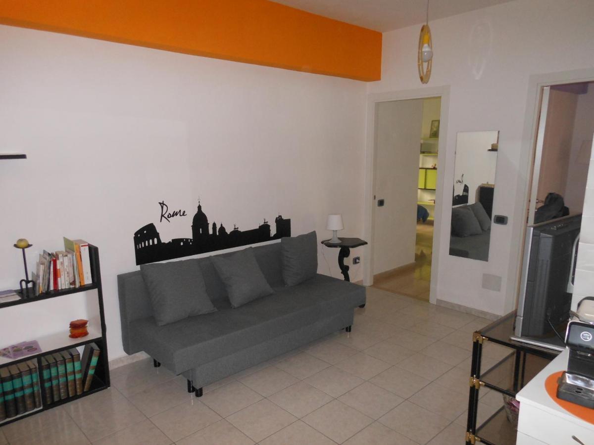 Apartment Tourist Viola Ai Gordiani Rom