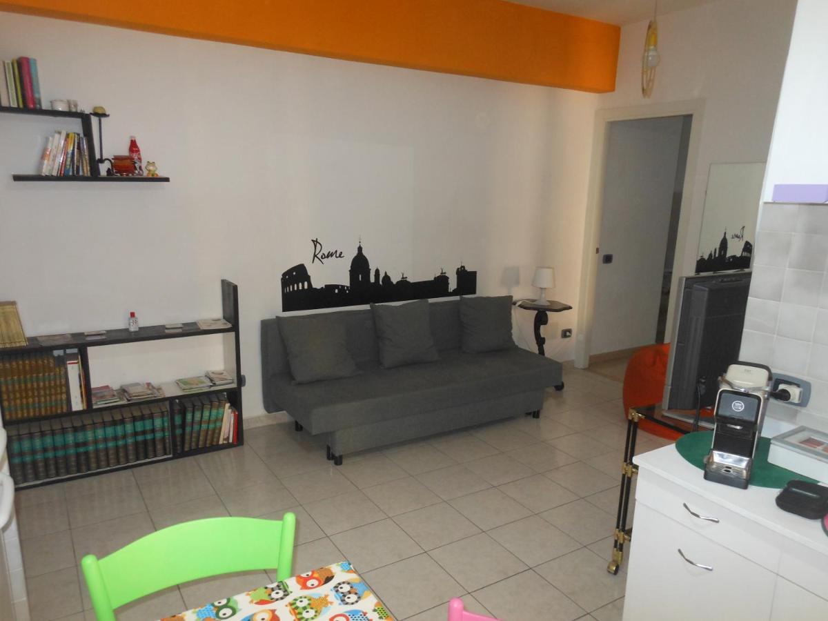 Tourist Viola Ai Gordiani Apartment Rome